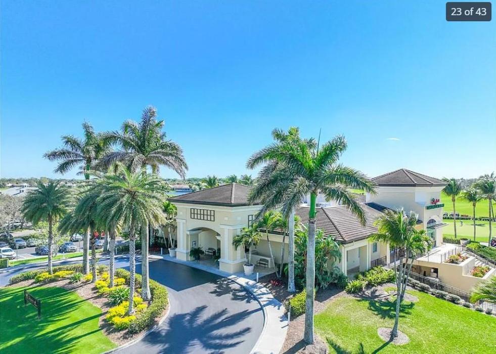 Apartment Serene Retreat: Golf-resort Pool-tennis-gym North Naples